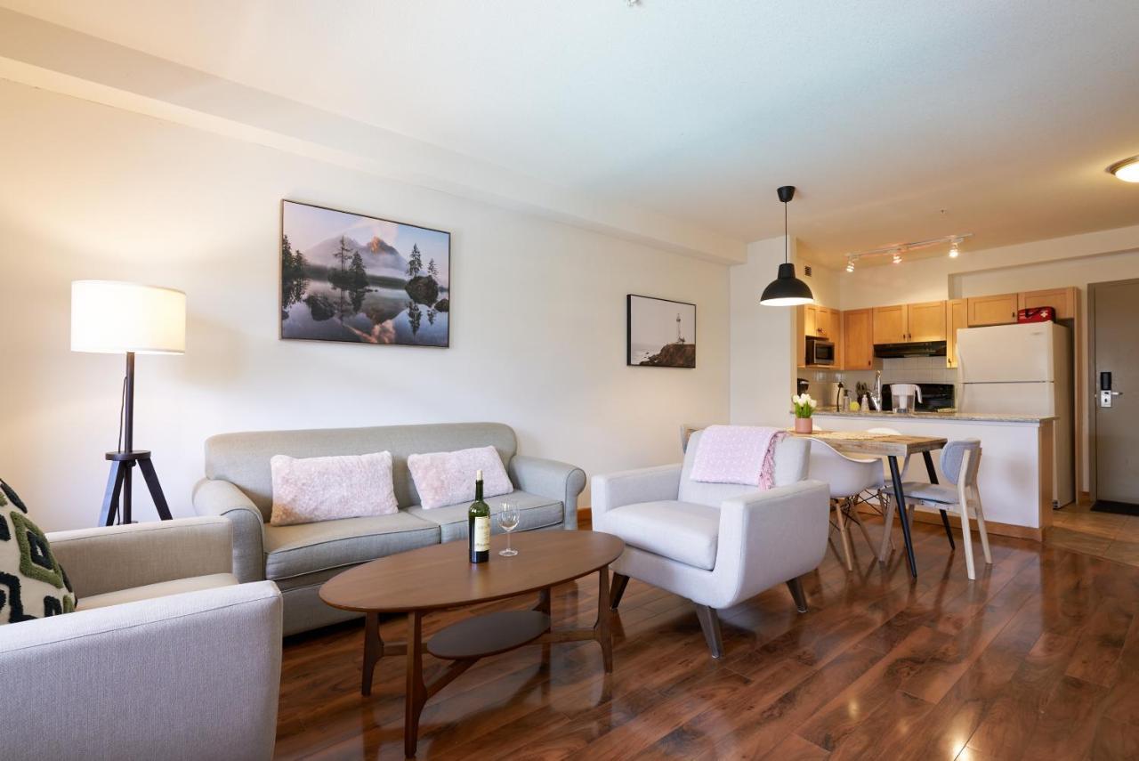 Ferienwohnung Mtn View Escape With King Size Bed With Outdoor Pool - Banff Pass Included! Canmore Exterior foto